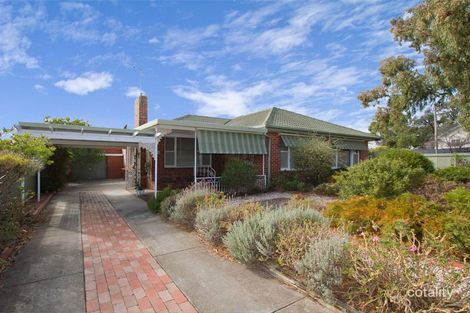 Property photo of 15 Beischer Street Strathdale VIC 3550