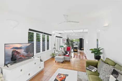 Property photo of 17 Macalister Place Smithfield QLD 4878