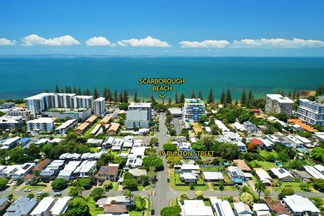 Property photo of 19 Bunton Street Scarborough QLD 4020