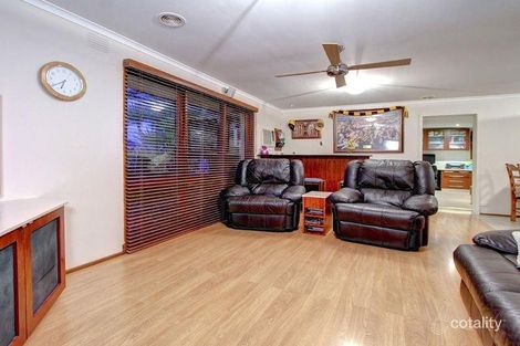 Property photo of 4 Swan Court Carrum Downs VIC 3201