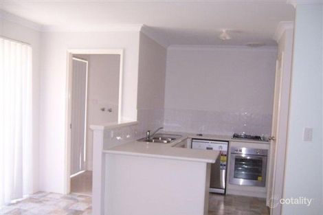 Property photo of 9/19 Robin Hood Avenue Armadale WA 6112