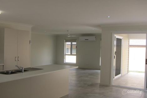 Property photo of 19 Oscar Close Ormeau QLD 4208