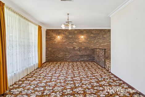 Property photo of 33 Grebe Street Stirling WA 6021