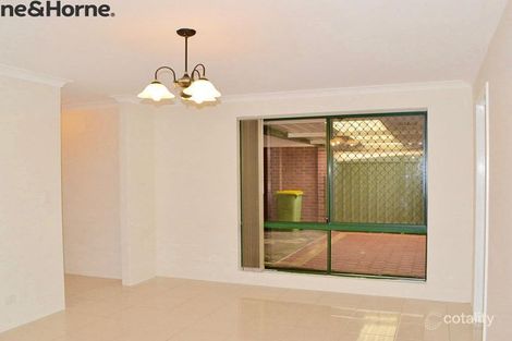 Property photo of 8 Blaxland Elbow Seville Grove WA 6112