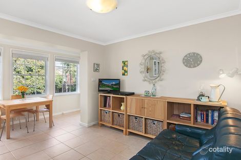 Property photo of 3 Vaughan Close Karabar NSW 2620