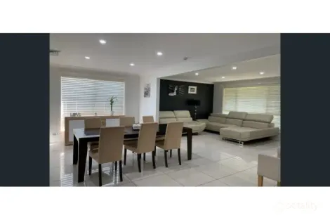 Property photo of 2/142 Wilson Road Hinchinbrook NSW 2168