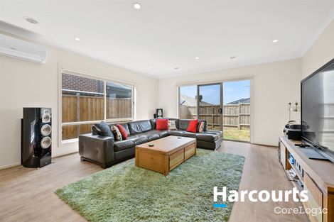 Property photo of 32 Rothschild Avenue Clyde VIC 3978