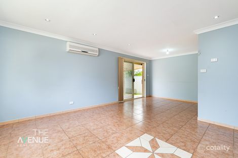 Property photo of 2 Lyrebird Crescent Green Valley NSW 2168