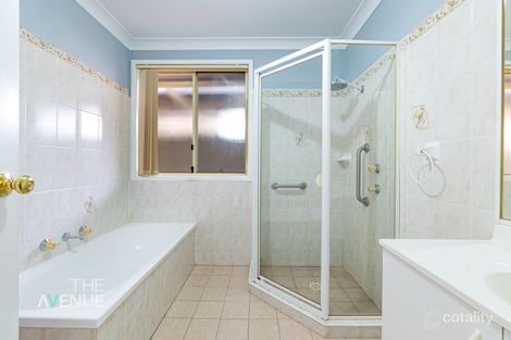 Property photo of 2 Lyrebird Crescent Green Valley NSW 2168