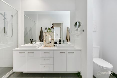 Property photo of 73 Greenside Circuit Sandhurst VIC 3977