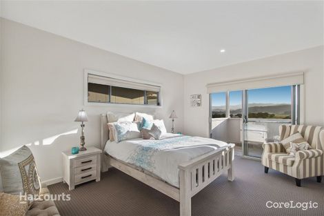 Property photo of 40 Bonville Parkway Shell Cove NSW 2529