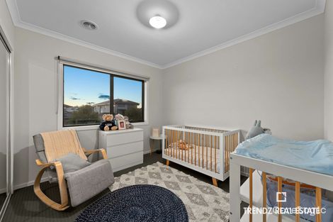 Property photo of 199 Heather Grove Clyde North VIC 3978