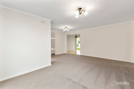 Property photo of 33 Westminster Drive Werribee VIC 3030