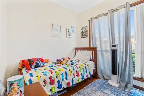 Property photo of 5/33-35 Surrey Street Minto NSW 2566
