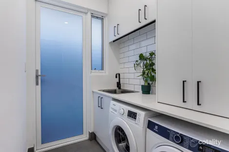 Property photo of 30 Flaherty Lane Mile End SA 5031