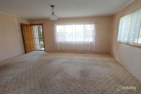 Property photo of 5 Park Lane Crows Nest QLD 4355