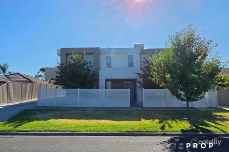 5/26 Albert Cres, St Albans, VIC 3021