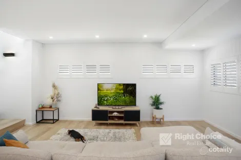 Property photo of 1/32 Addison Avenue Lake Illawarra NSW 2528