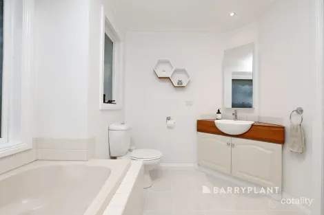 Property photo of 7 Jacob Drive Rowville VIC 3178