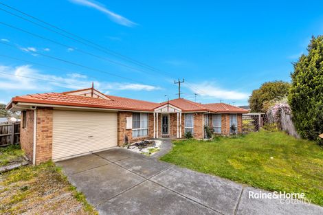 Property photo of 5 Rosalie Court Hampton Park VIC 3976