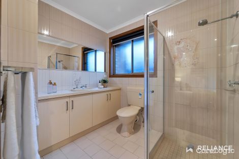 Property photo of 77 Hogans Road Hoppers Crossing VIC 3029