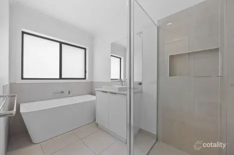 Property photo of 86 Willoby Drive Alfredton VIC 3350