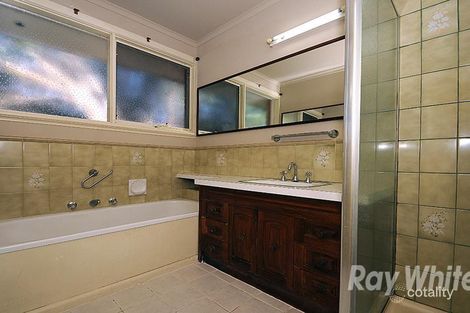 Property photo of 131 Marianne Way Mount Waverley VIC 3149