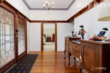 Property photo of 3 Frier Avenue Reservoir VIC 3073