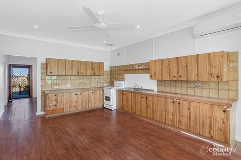 Property photo of 37 Greenacre Avenue Lake Munmorah NSW 2259