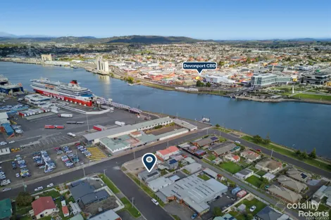 Property photo of 32 Pardoe Street East Devonport TAS 7310