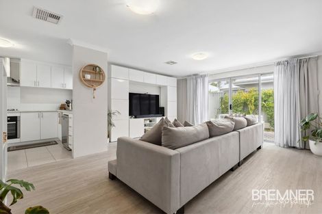 Property photo of 9 Bynder Lane Medina WA 6167