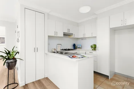 Property photo of 13/22-24 Shackel Avenue Brookvale NSW 2100