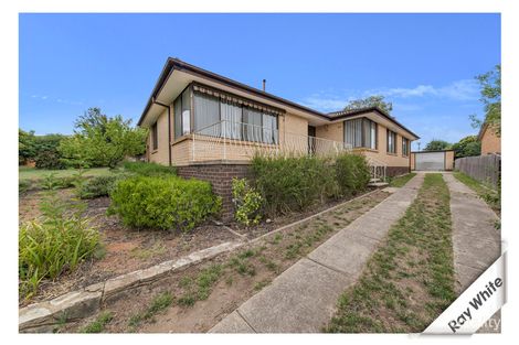 Property photo of 27 Waratah Street Karabar NSW 2620