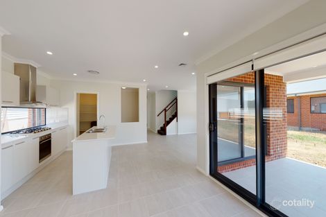 100 Redwood Dr, Gillieston Heights, NSW 2321