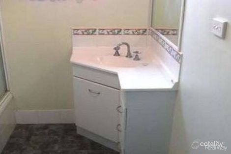 Property photo of 74 Breakspear Street Gracemere QLD 4702