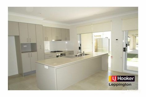 Property photo of 164 Liz Kernohan Drive Elderslie NSW 2570