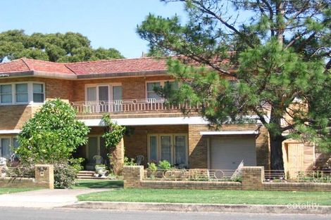 54 Prince Edward Dr, Dapto, NSW 2530