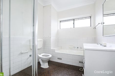 Property photo of 12/30-32 Pleasant Avenue North Wollongong NSW 2500