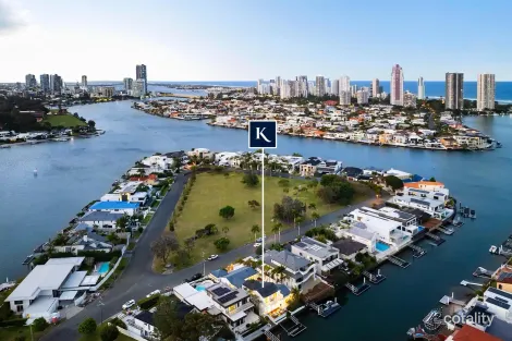 37 SOUTHERN CROSS DR, SURFERS PARADISE, QLD 4217