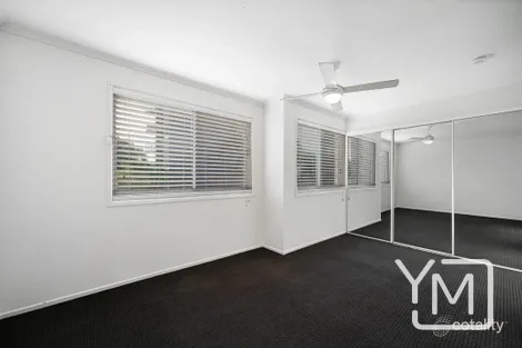 Property photo of 1/4 Kitchener Street Golden Beach QLD 4551