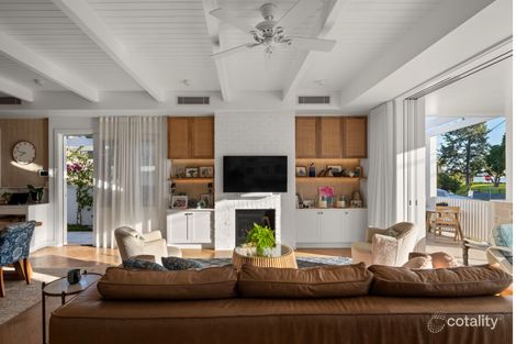 Property photo of 341 Upper Esplanade Manly QLD 4179