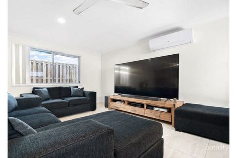 Property photo of 4 Altman Court Logan Reserve QLD 4133