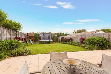 Property photo of 35 Headland Road North Curl Curl NSW 2099