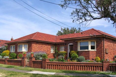 15 Mailer Ave, Wollongong, NSW 2500