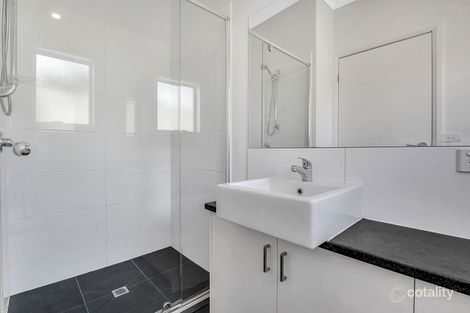 Property photo of 2/4 Bradshaw Street Kingsbury VIC 3083