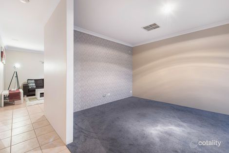 Property photo of 20 Sandleford Way Hammond Park WA 6164