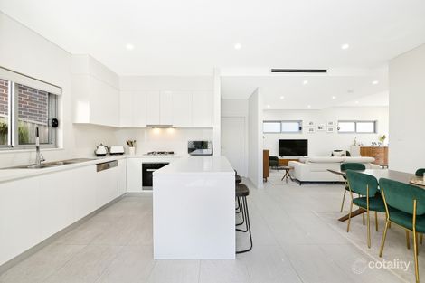 Property photo of 1/15 Gungah Bay Road Oatley NSW 2223