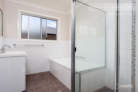 Property photo of 9/3 Bogong Crescent Tatton NSW 2650