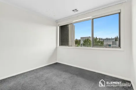 Property photo of 6 Chanter Terrace Coombs ACT 2611