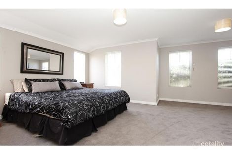 Property photo of 35 Bindoon Loop Huntingdale WA 6110